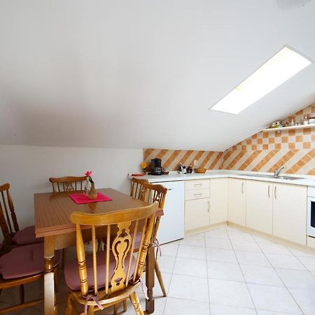 Apartmani Branka Ртина Екстериор снимка