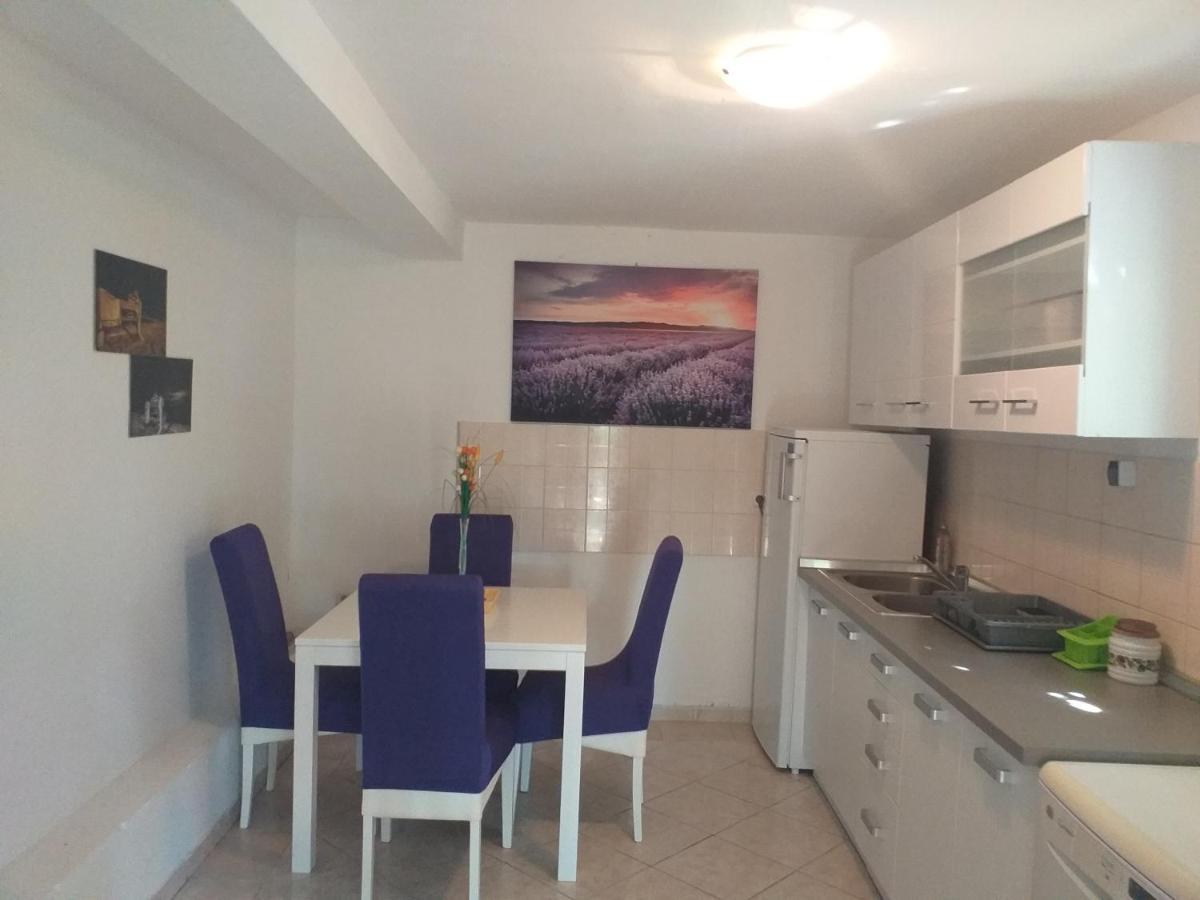 Apartmani Branka Ртина Екстериор снимка