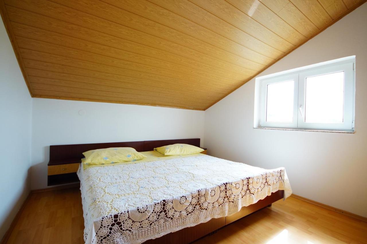 Apartmani Branka Ртина Екстериор снимка