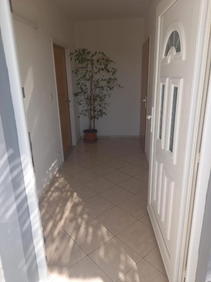 Apartmani Branka Ртина Екстериор снимка