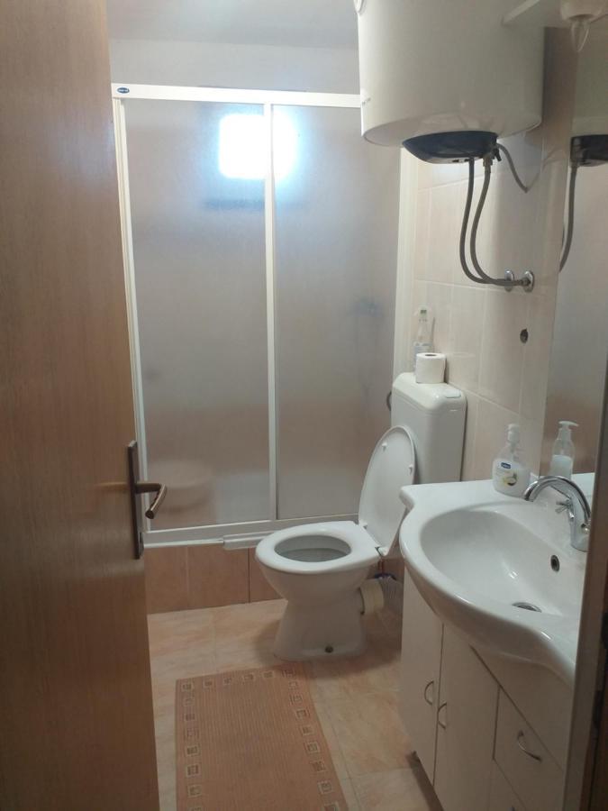 Apartmani Branka Ртина Екстериор снимка